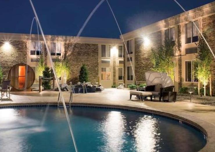 餐飲酒店品牌營(yíng)銷(xiāo)策劃怎么做